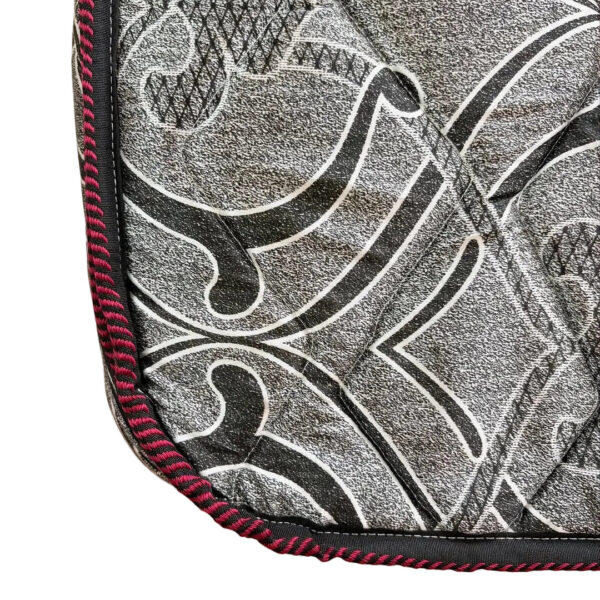 8E2D0C2B-E64A-4564-8DA1-8878B1F80CF6 Colchón Semi Ortopédico Pillow Top Classic Top QUILTERS