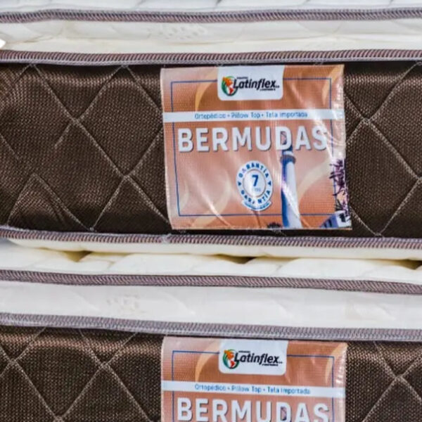 IMG-8840 Colchón Ortopédico Pillow Top Bermudas LATINFLEX