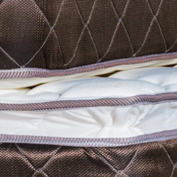 IMG-8841 Colchón Ortopédico Pillow Top Bermudas LATINFLEX